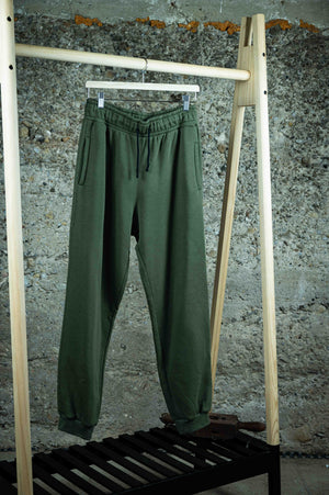 REWANA pánske khaki tepláky pohodlný strih – fotografia 5