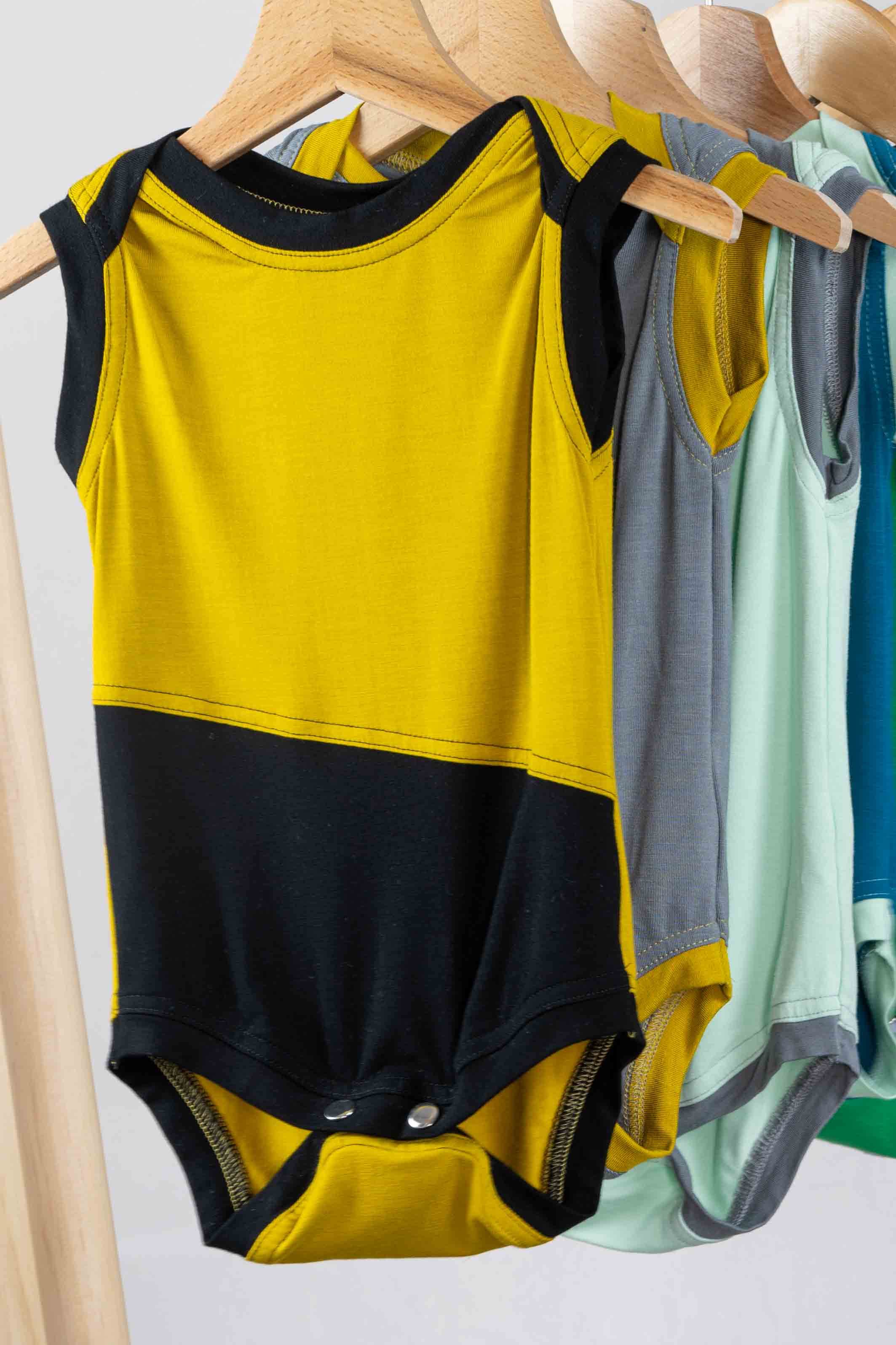 REWANA DETSKÉ BODY, BEZ RUKÁVOV, BAMBUSOVÝ ÚPLET, VIACFAREBNÉ