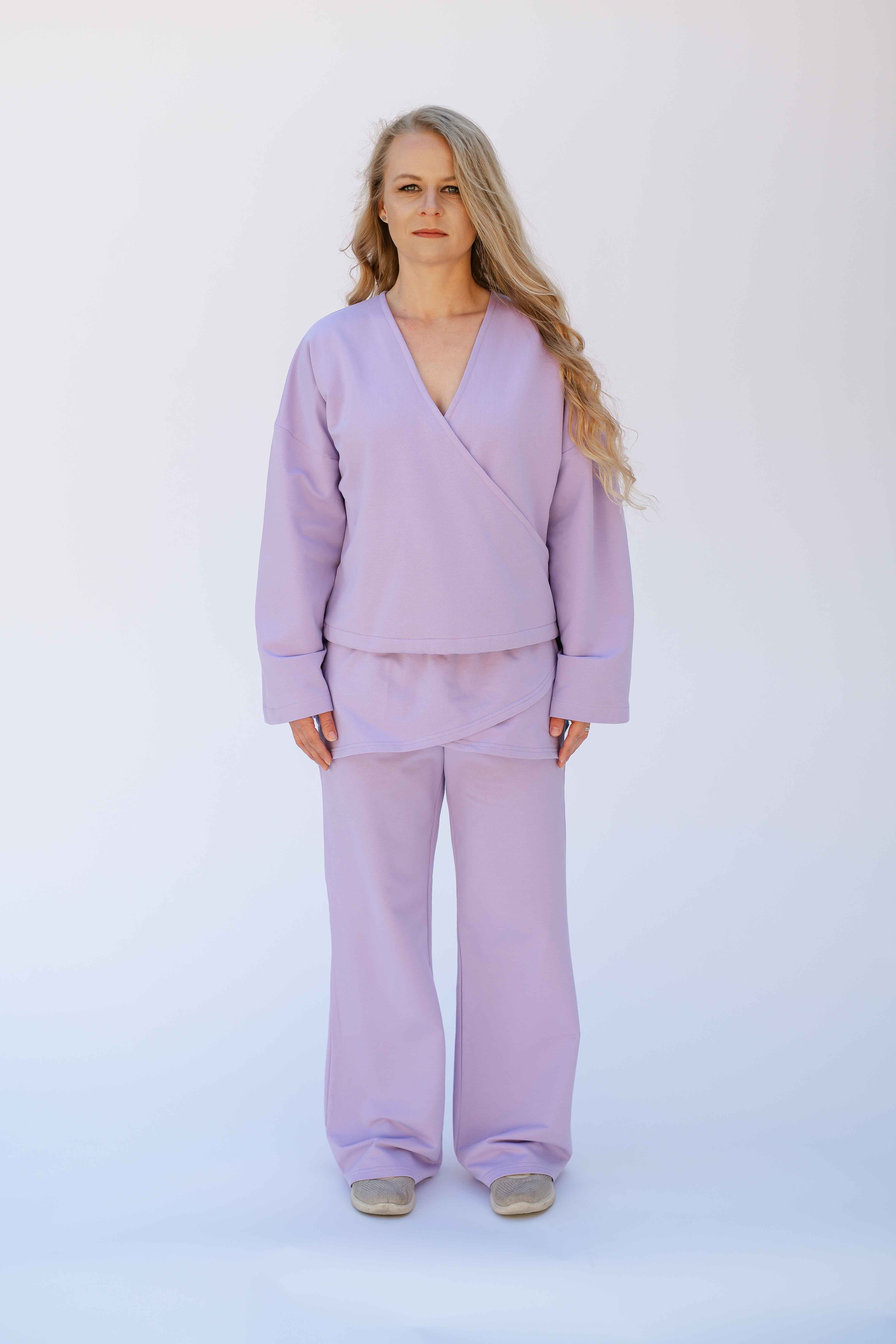 REWANA WOMEN'S CROSSED FRONT SWEATSHIRT IN LILAC COLOR