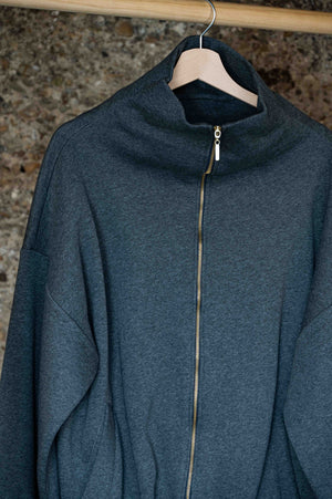 REWANA oversize mikina na zips tmavý sivý melír – fotografia 2