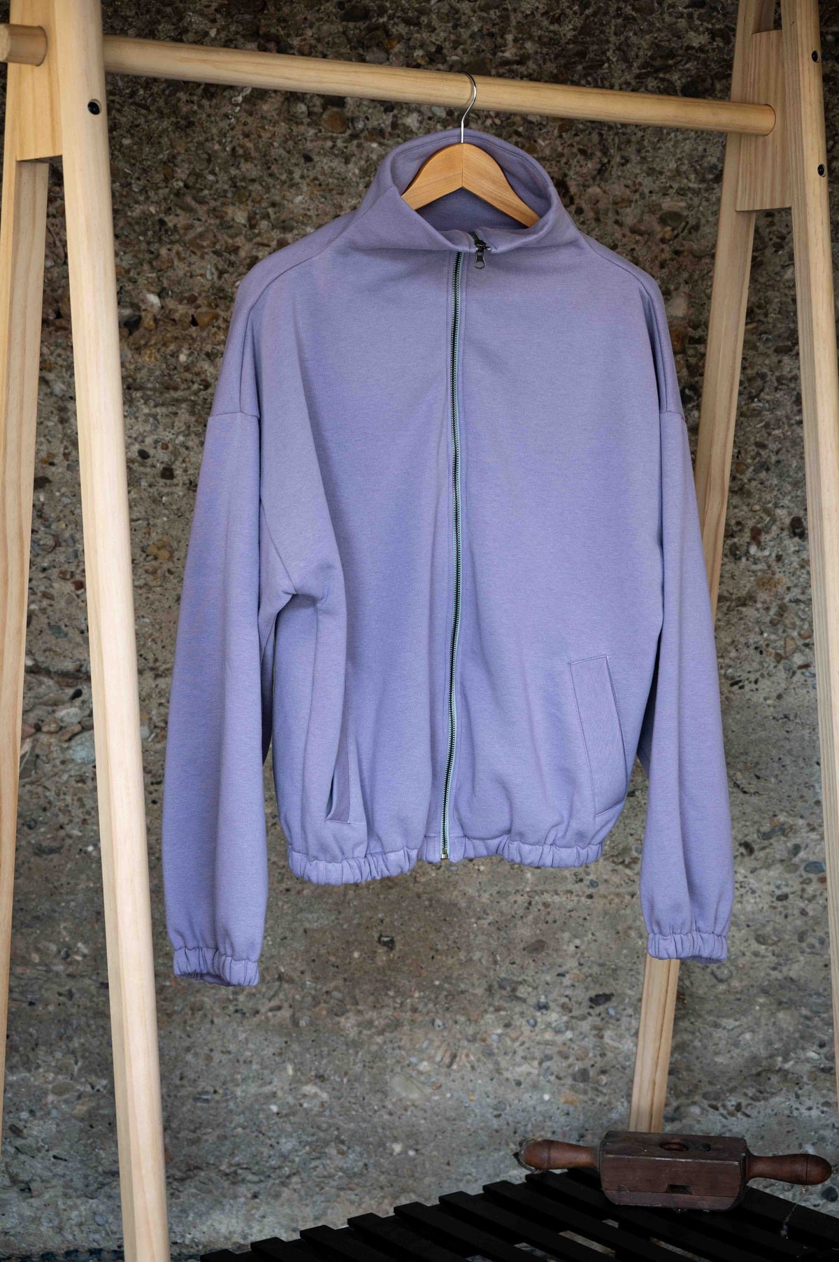 REWANA fialová oversize pánska mikina na zips s vysokým golierom – fotografia 7