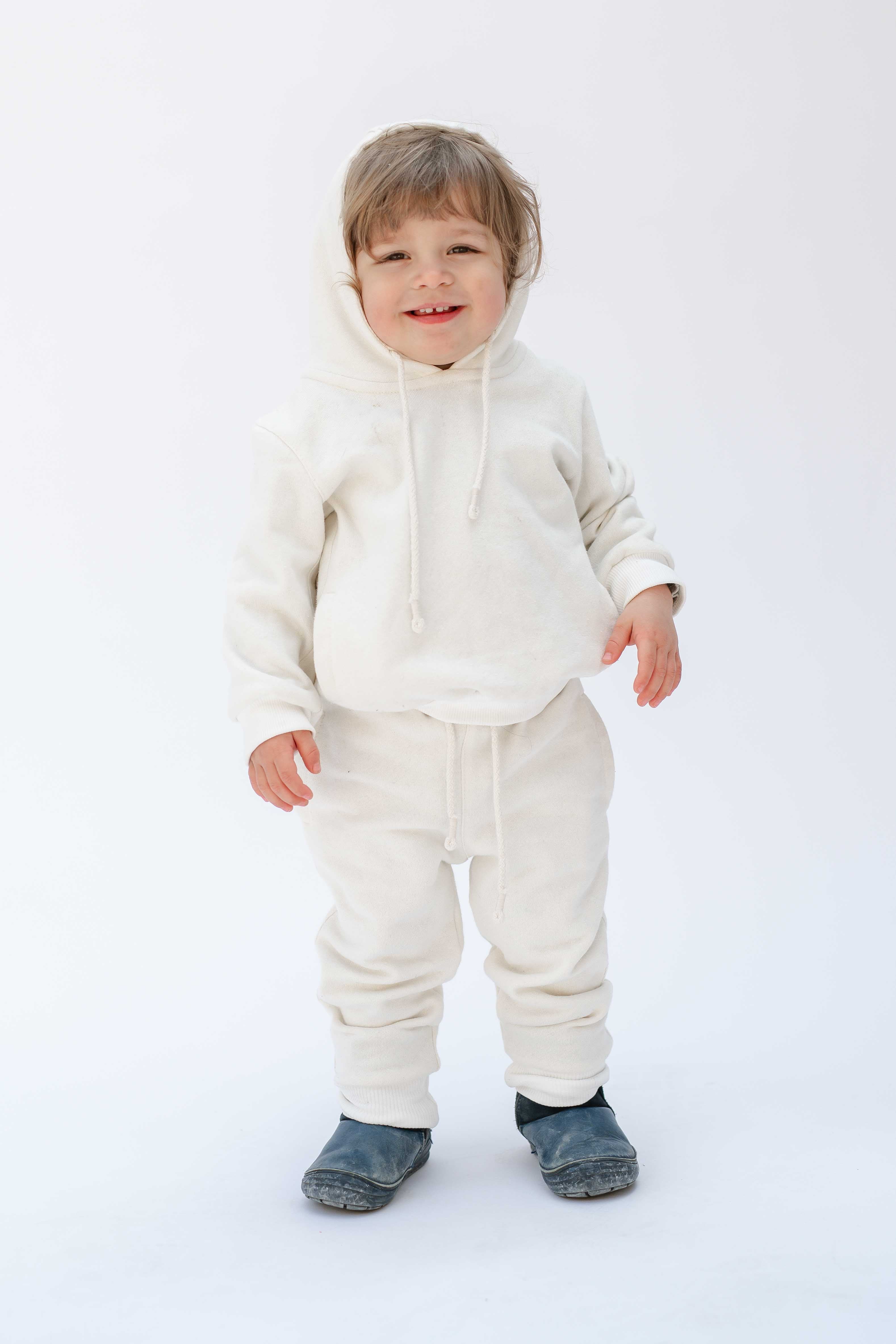REWANA CHILDREN'S SWEATSHIRT NORI WITH HOOD AND POCKETS NATURAL SHAVED SWEATSHIRT IN IVORY COLOR
