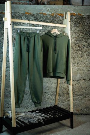 REWANA dámske khaki tepláky s patentmi a šnúrkou v páse – fotografia 5
