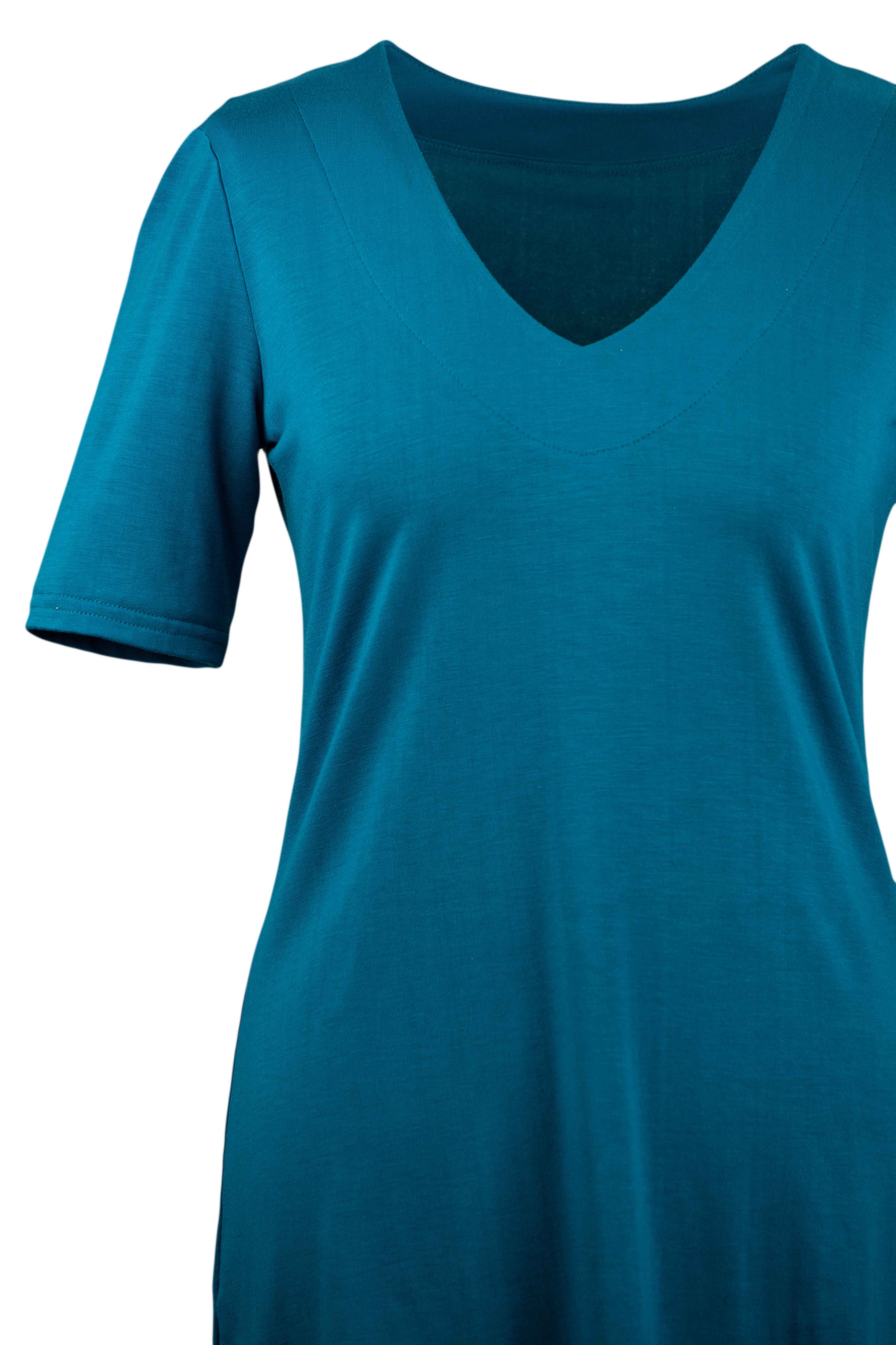 REWANA WOMEN'S BAMBOO T-SHIRT WITH 3/4 SLEEVES IN JADE COLOR